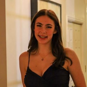 Meet your Posher, Leela